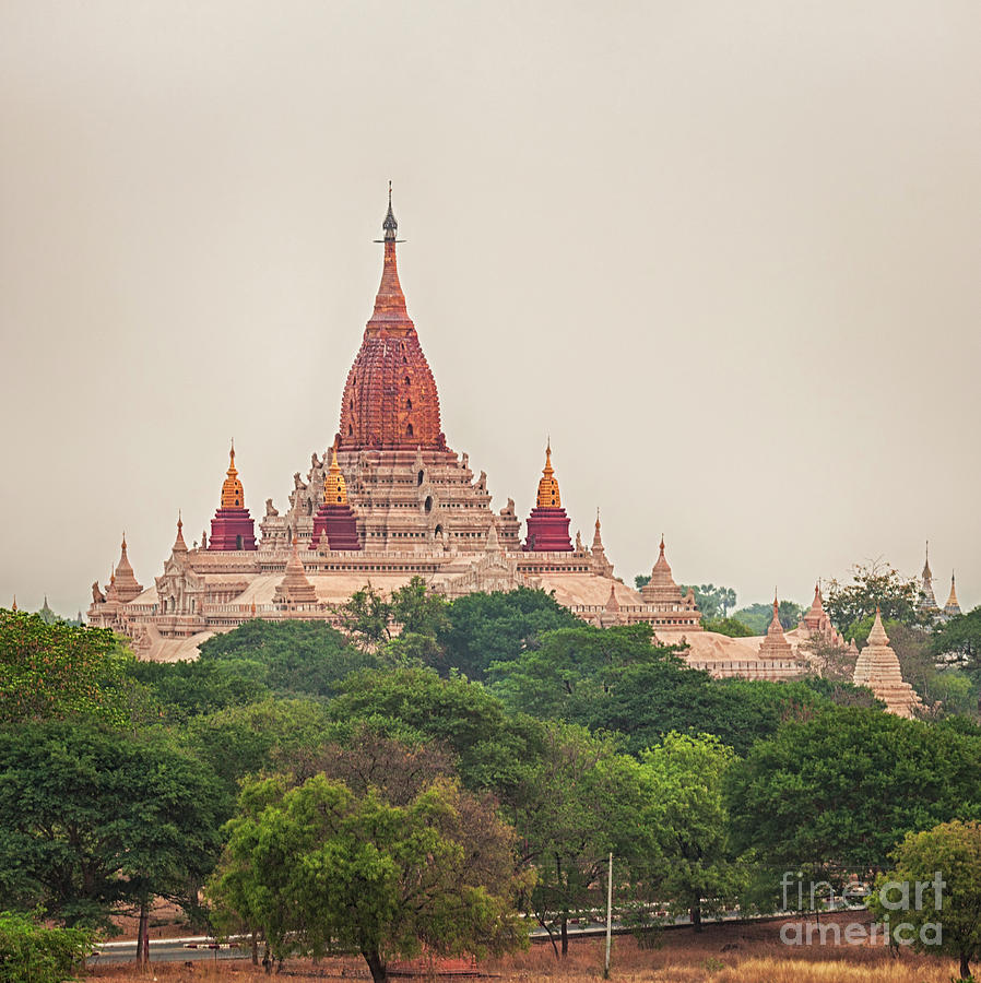 View from the Shwesandaw pagoda.  Photograph by MotHaiBaPhoto Prints