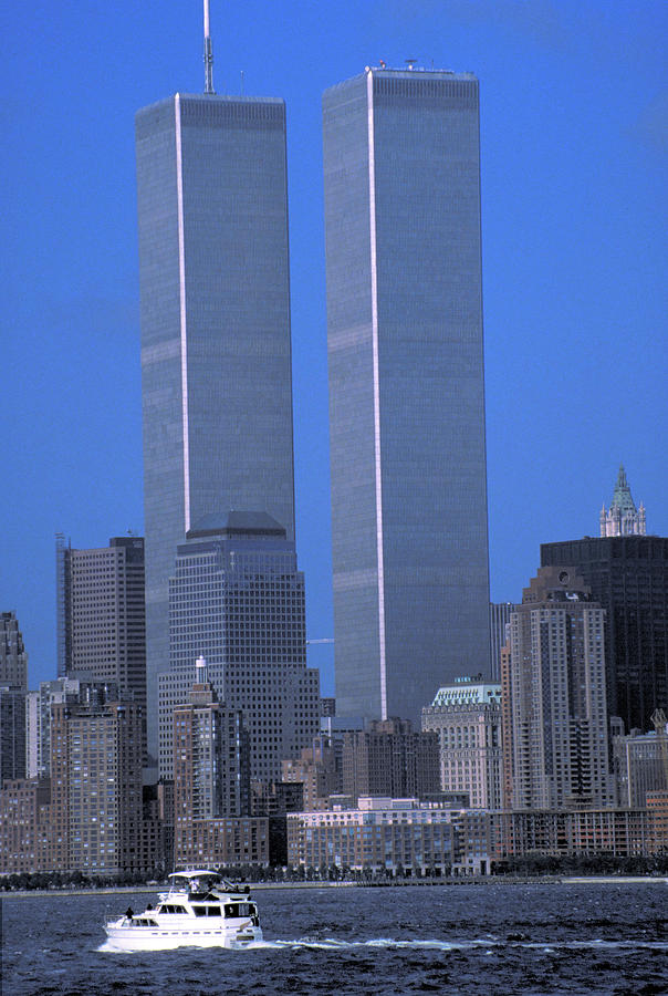 aerial view of world trade center before 9 11