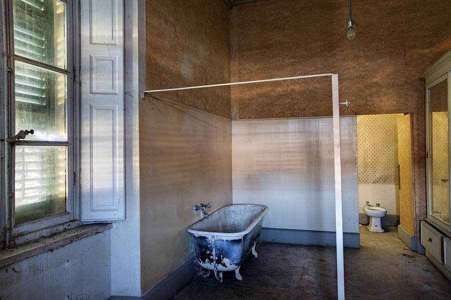 Vintage Bath And Toilet - Abandoned Building Photograph by Dirk Ercken