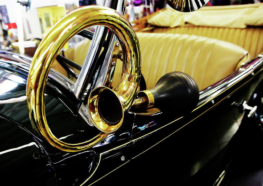 Vintage car horn by SGPhoto
