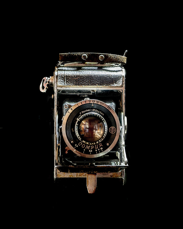 Vintage Compur Camera  Photograph by Adam Reinhart
