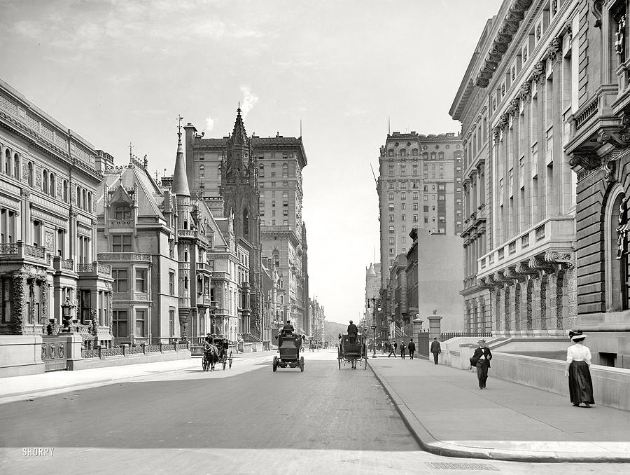 Vintage Fifth Avenue NYC Photograph - 1908 Photograph by ...