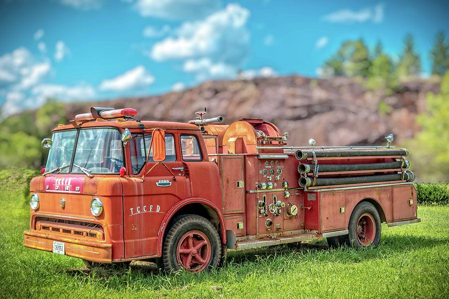 Vintage Photograph - Vintage Fire Truck by Sandra Burm
