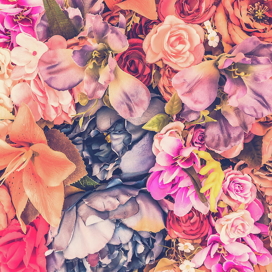Vintage flower background Digital Art by Freepik - Pixels