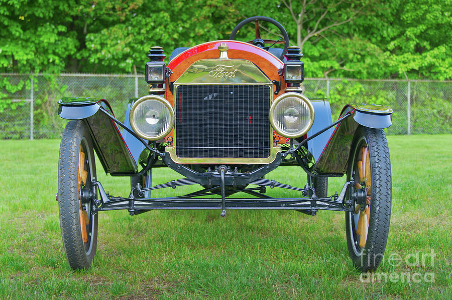 Vintage Ford Model T Roadster Photograph by Mark Roger Bailey