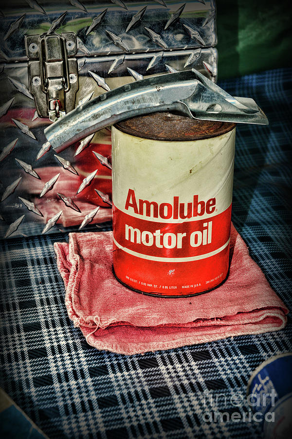 Vintage Motor Oil Can and Pour Spout Photograph by Paul Ward