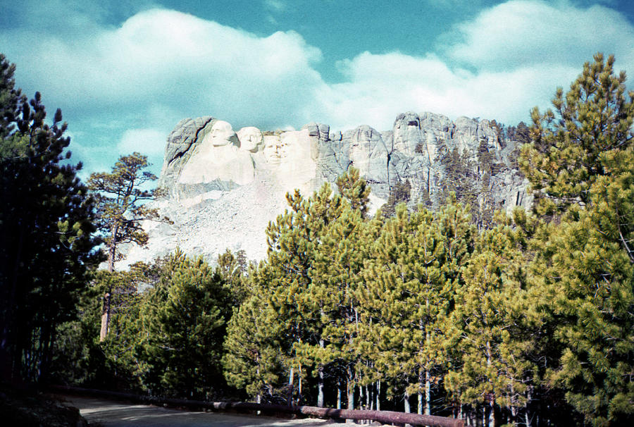 Vintage Mt Rushmore 1950s Photograph by Marilyn Hunt