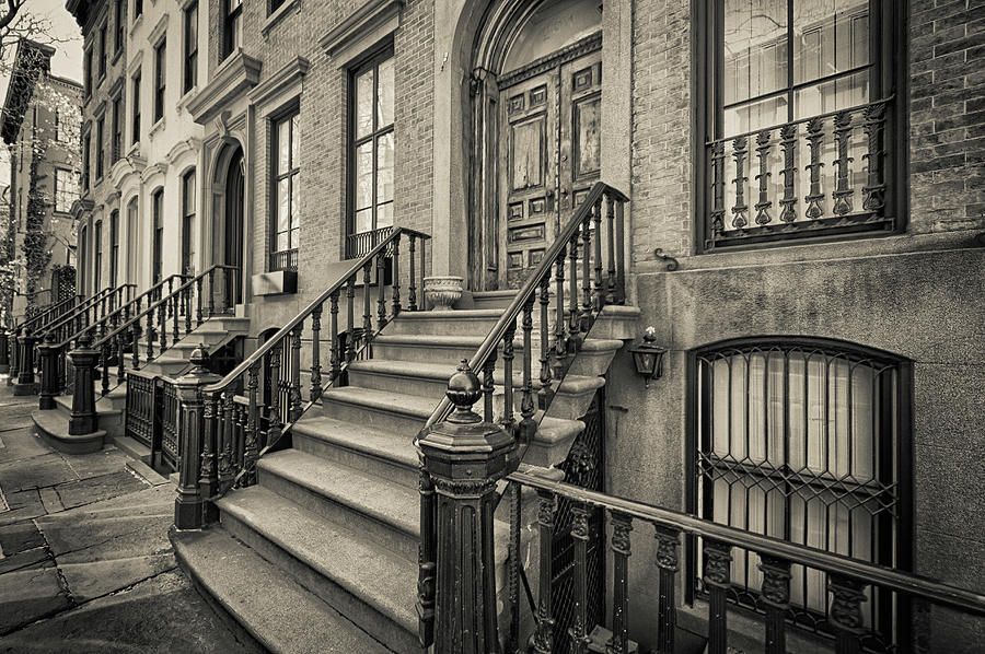 Architecture Photograph - Vintage New York Street by Mike Burgquist