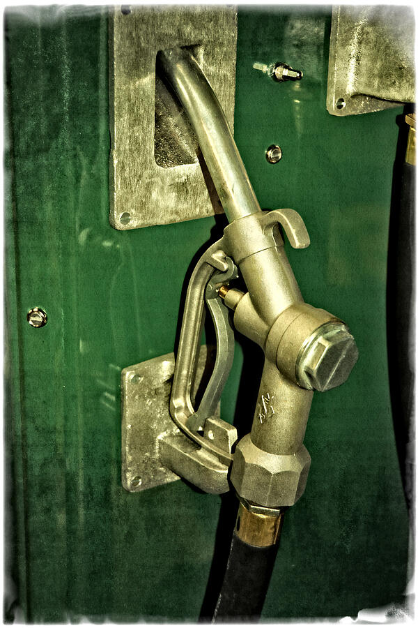 Vintage Sinclair Dino Gas Pump Photograph by Mike Martin