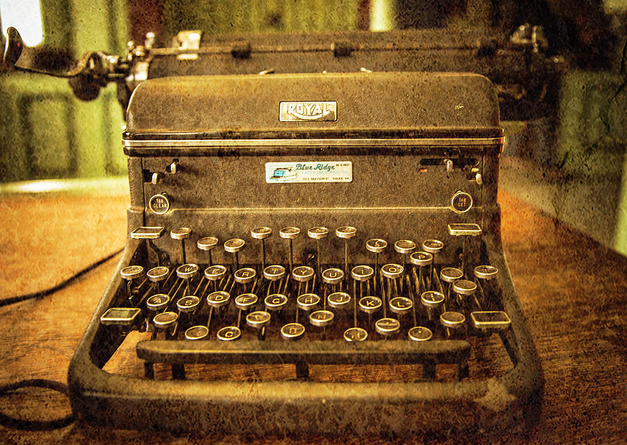 Vintage Typewriter Photograph by Cynthia Wolfe