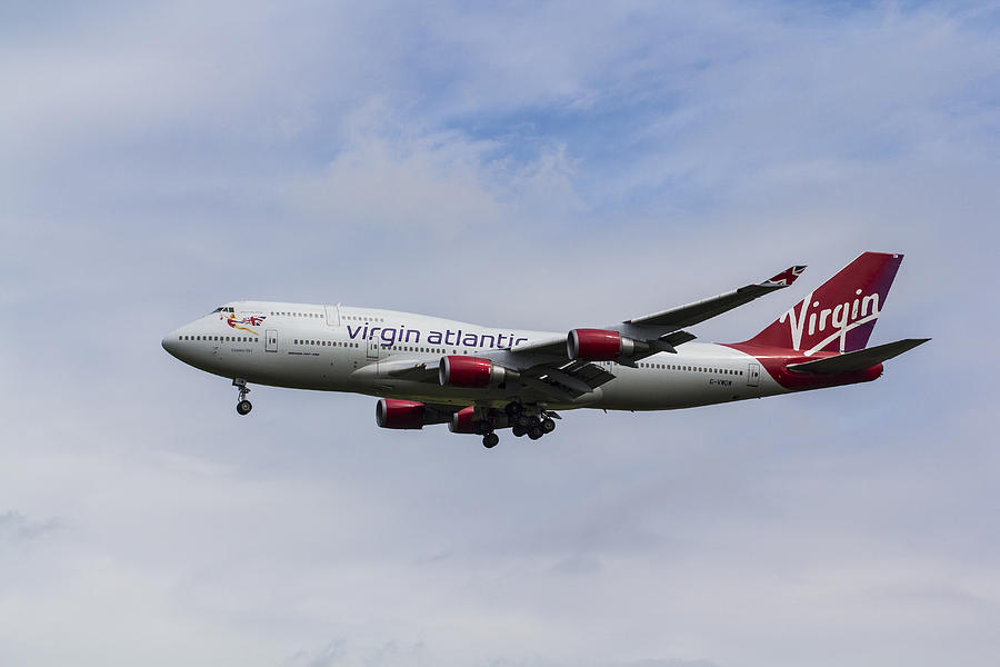 Virgin Atlantic Boeing 747 Photograph by David Pyatt