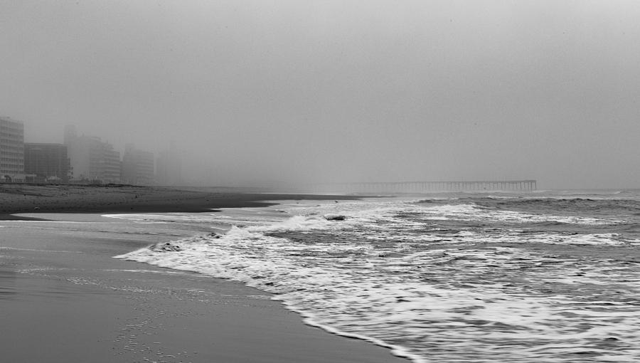 Virginia Beach Photograph - Virginia Beach, VA by Frank White