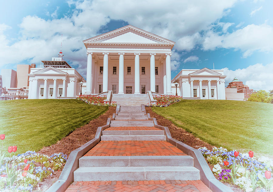 Virginia Capitol 2 Photograph by Jonathan Nguyen