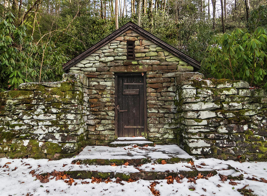 Virginia Old Stone Pumphouse Photograph by Norma Brandsberg
