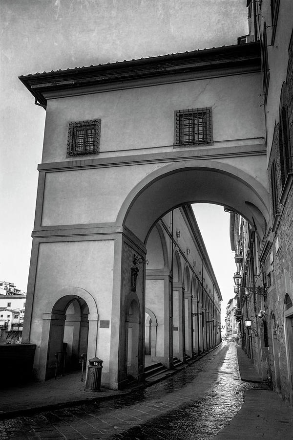 Visari Corridor Florence Italy BW Photograph by Joan Carroll