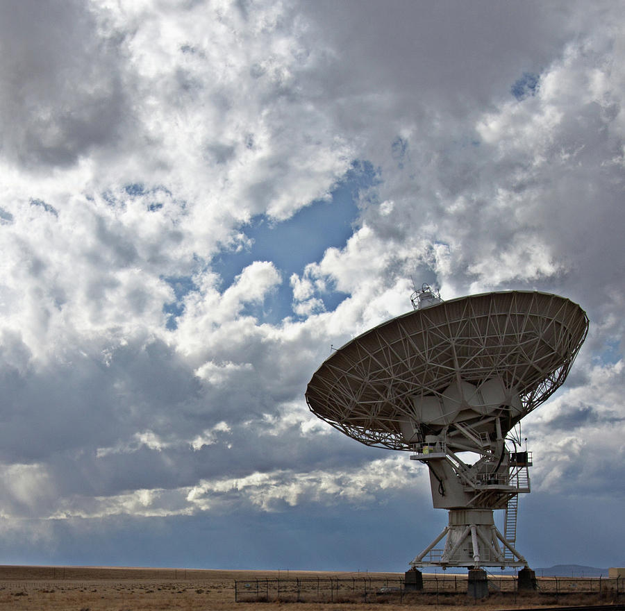 VLA No4 Photograph by Paul M Littman - Fine Art America