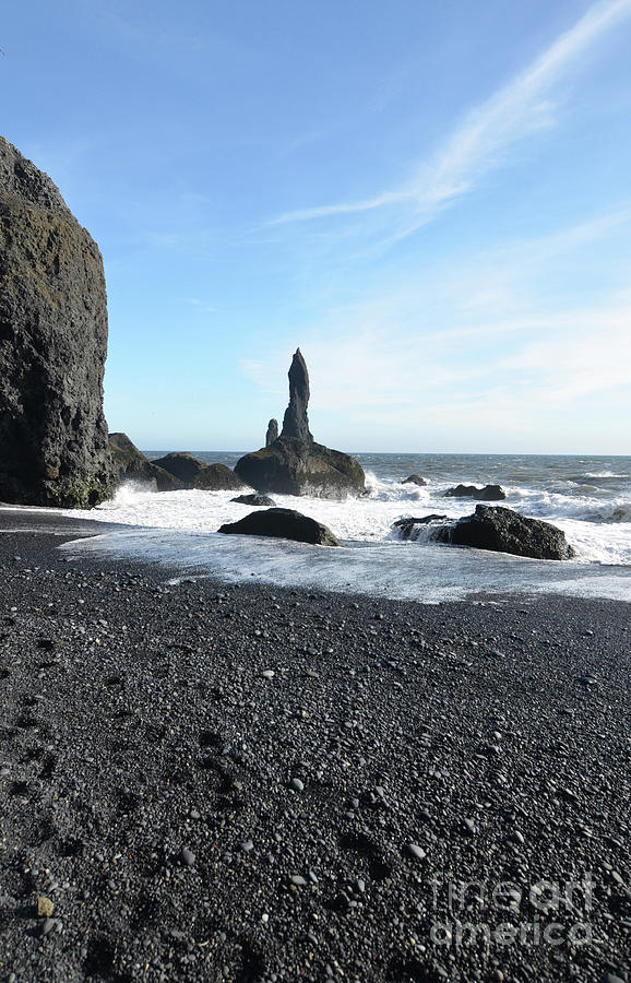 Volcanic Sea Stack on Reynisfjara Beach in Iceland Photograph by DejaVu Designs