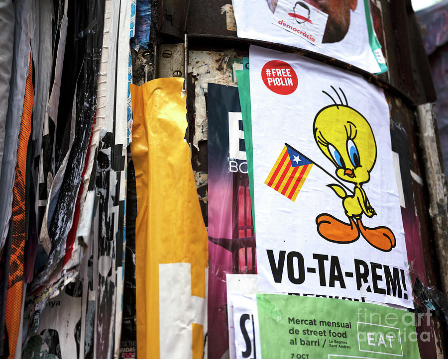 Votarem in Barcelona Photograph by John Rizzuto