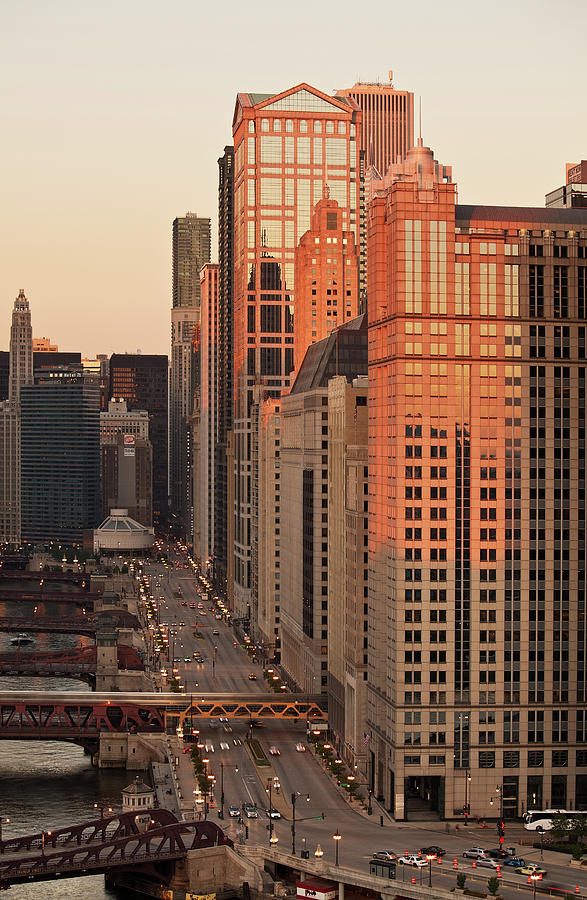 Chicago Photograph - Wacker Drive Sunset Chicago by Steve Gadomski