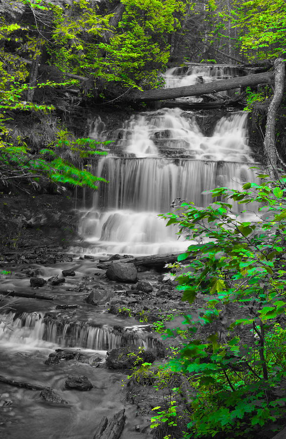 Wagner Falls Bwg Photograph