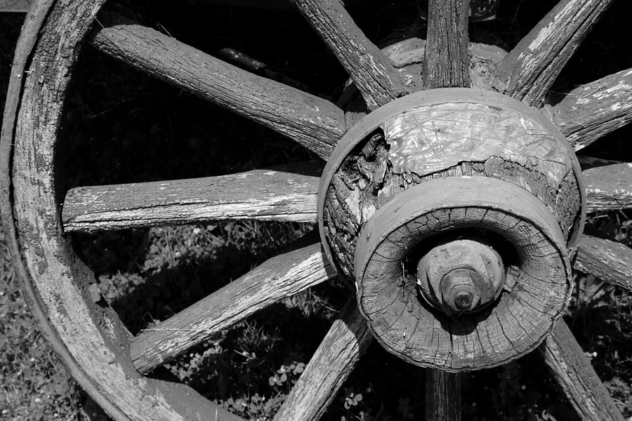 Wagon Wheel 2 BW Photograph by Mary Bedy