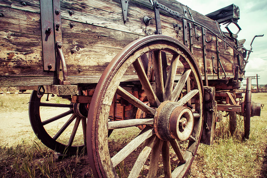 Wagon Wheel Photograph by Susan Bandy