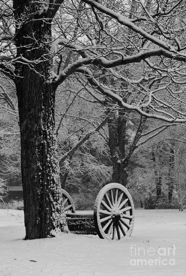 Wagon Wheels Snow-full Photograph