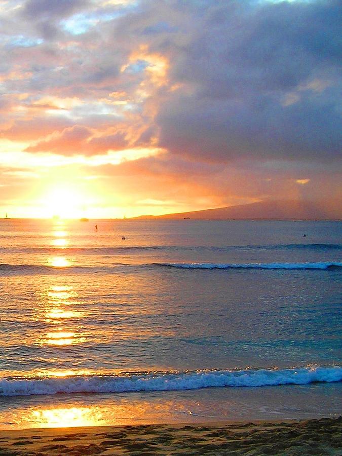 Waikiki Sunset Photograph by Oleg Zavarzin