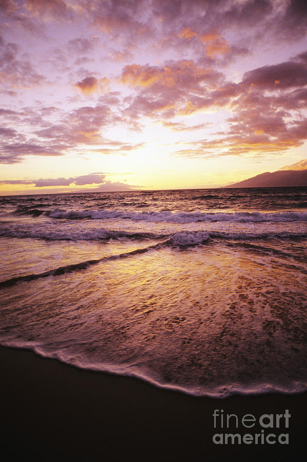 Wailea Beach at sunset Photograph by Joe Carini - Printscapes