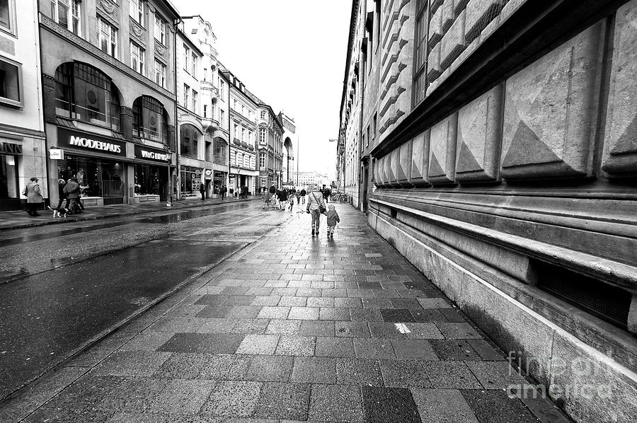 Walk to Odeonsplatz Munich Photograph by John Rizzuto