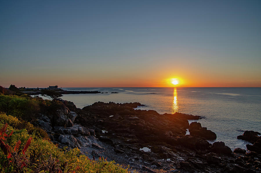 George Bush Photograph - Walkers Point - Sunrise in Kennebunkport Maine by Bill Cannon
