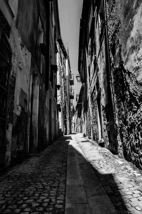 Walking through the streets of Pretoro - Italy  Photograph by AM FineArtPrints