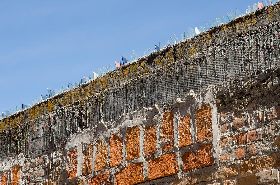 Wall defenses. Photograph by Rob Huntley