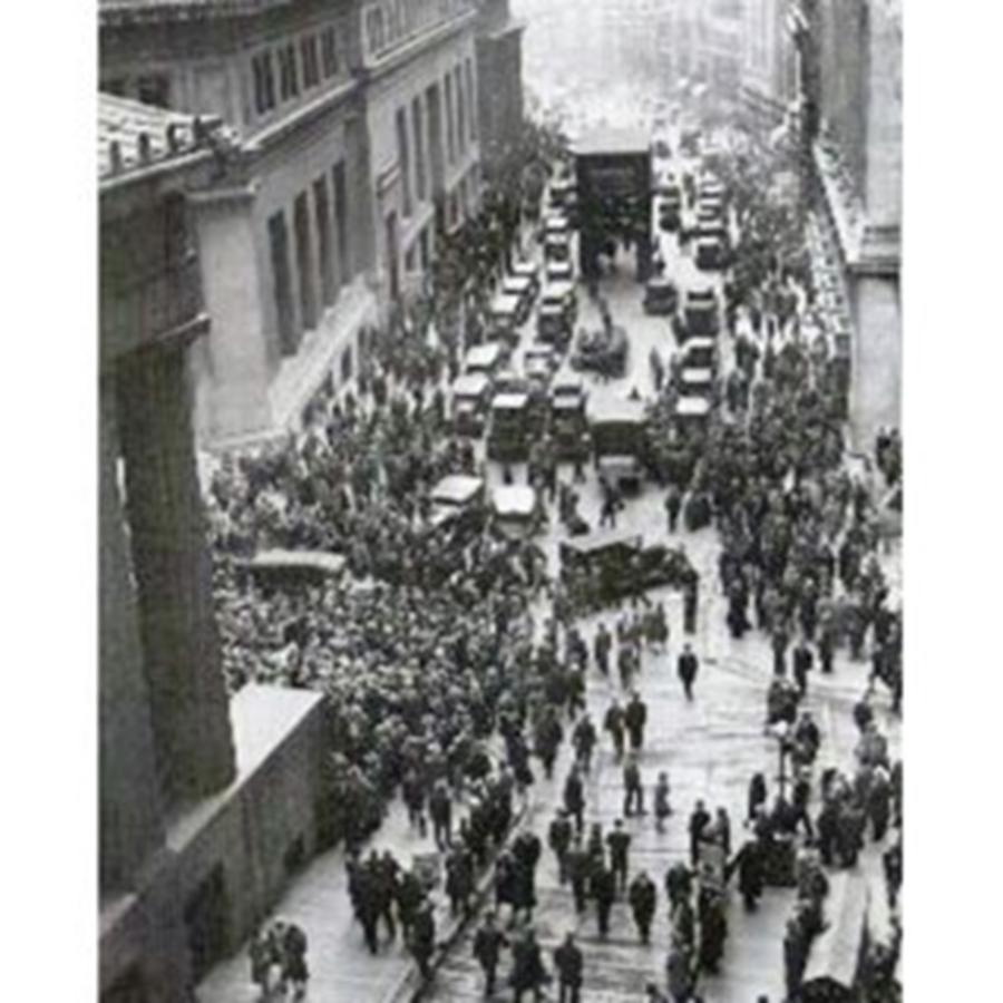 New York City Photograph - Wall Street Stock Market Crash Of 1929 by New York Historical Pictures