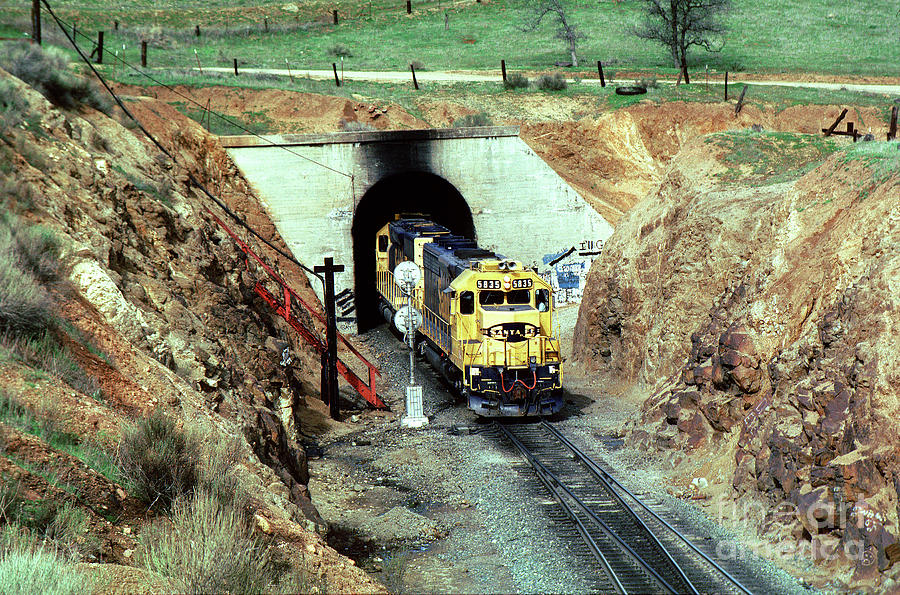 Walong Tunnel part of the Tehachapi Loop, ATSF 5835, EMD SD45-2u Photograph by Wernher Krutein