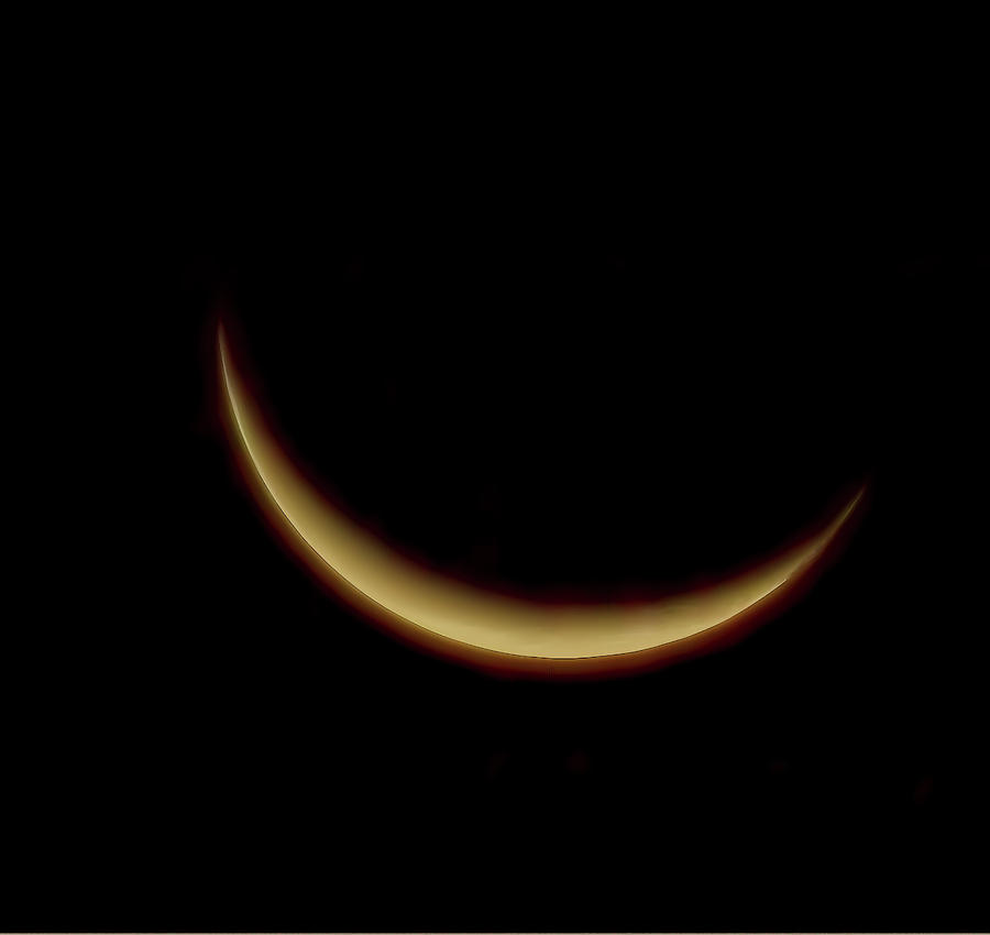 Waning Crescent Moon Photograph by Bellesouth Studio