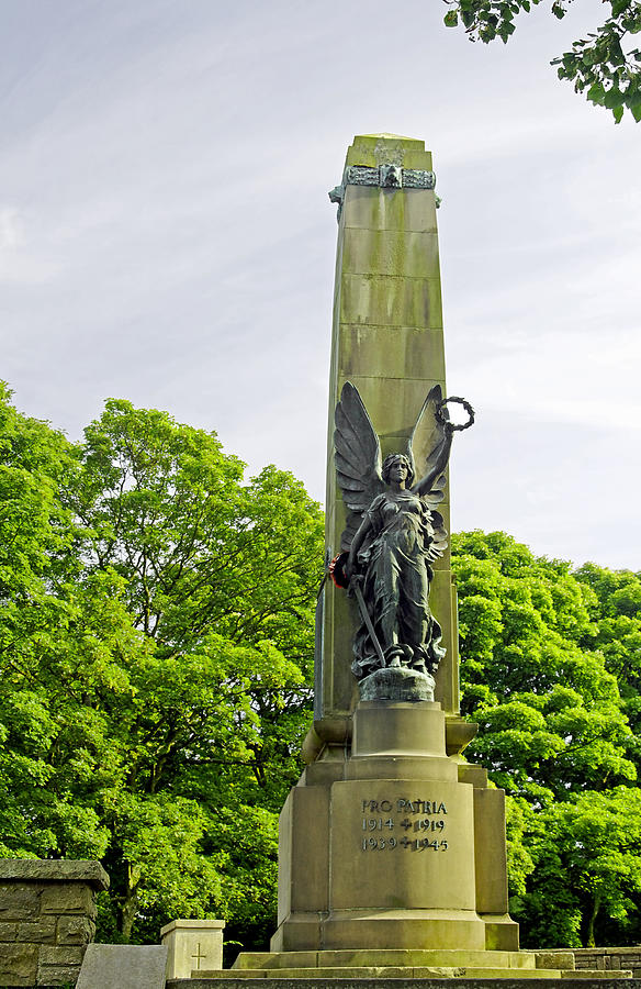 War Memorial, Buxton Photograph by Rod Johnson