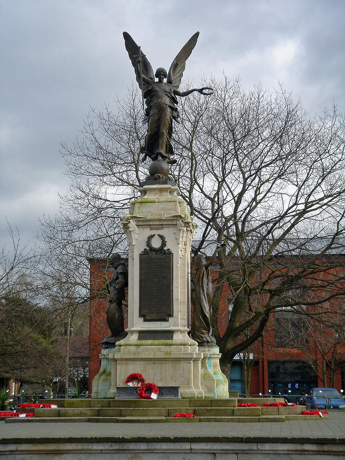 War Memorial, Burton on Trent Photograph by Rod Johnson