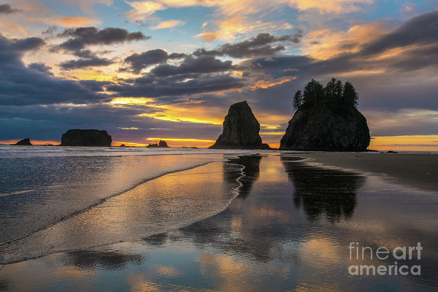 Washington Coast Sunset Cloudscape Photograph