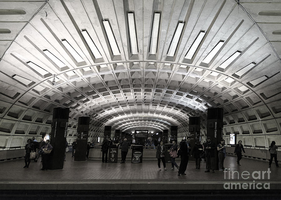 Dc Metro Photograph - Washington DC Metro Metro Center Stop by Art Whitton