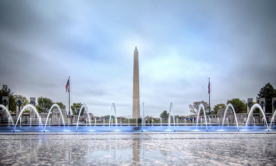 Washington Monument And Fountains Photograph by Mark Andrew Thomas