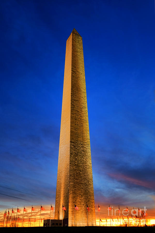 Sunset Photograph - Washington Monument at Dusk by Olivier Le Queinec