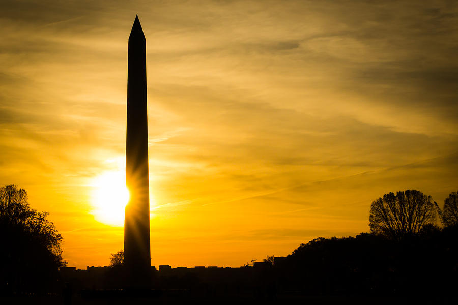 Washington Monument at Sunset Photograph by SR Green