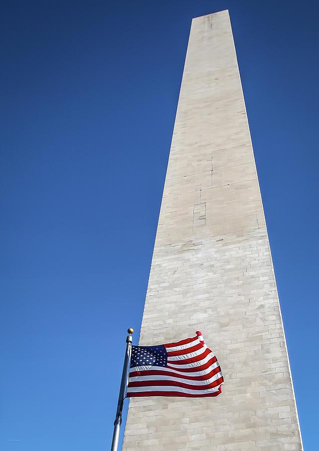 Washington Monument Photograph by Ross Henton
