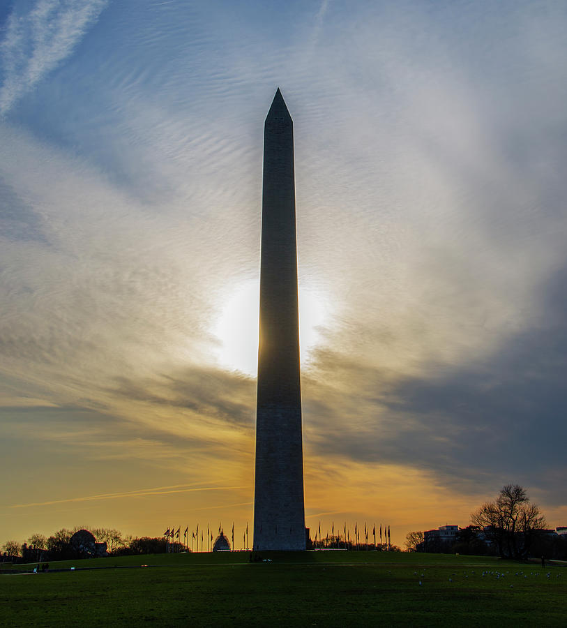 Washington Monument - Sunrise Photograph by Bill Cannon