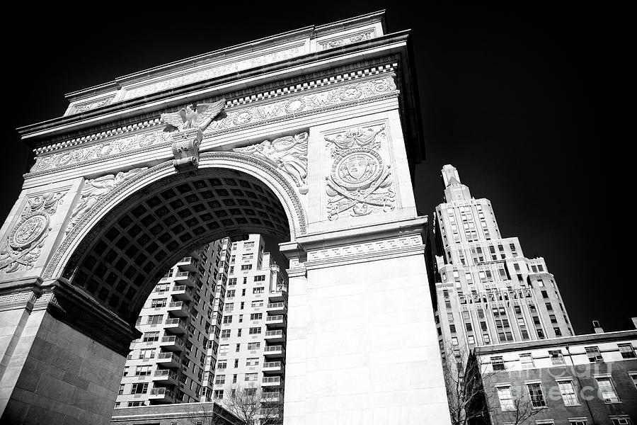 Washington Square Arch in New York City Photograph by John Rizzuto
