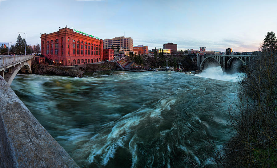 Washington Water Power Photograph by Paul DeRocker