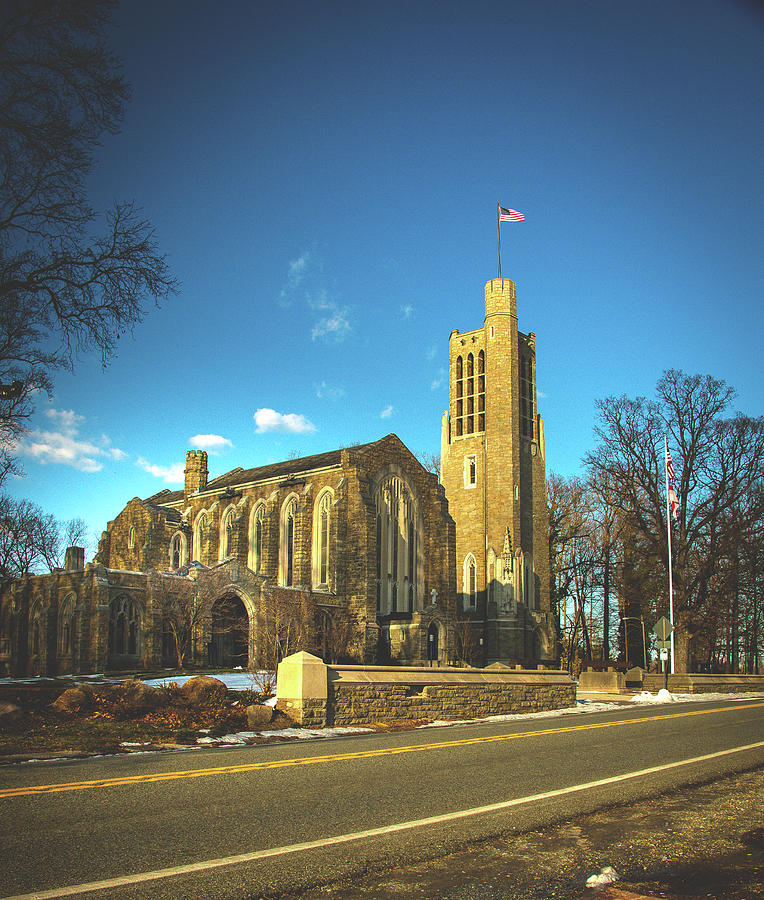 Washingtons Memorial Chapel Photograph by Howard Roberts