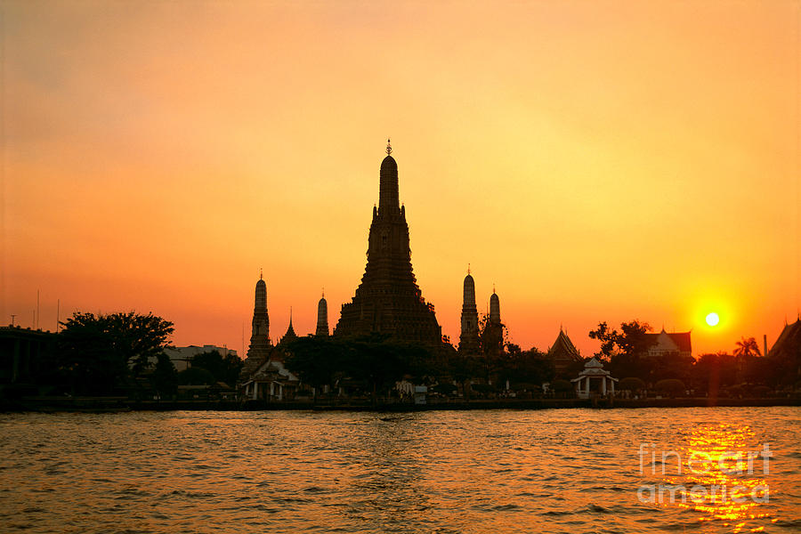 Wat Anun Temple Photograph by Rita Ariyoshi - Printscapes - Fine Art ...