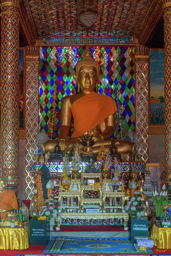 Wat Chamthewi Phra Wihan Buddha Image DTHLU0059 Photograph by Gerry Gantt
